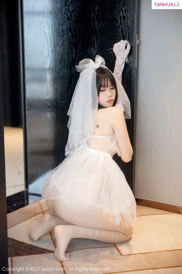 小奶瓶呜呜  [XiuRen]高清写真图 2022.06.30 No.5212 奶瓶第22张图片